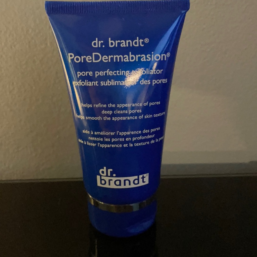 dr. brandt PoreDermabrasion- Pore Perfecting Exfoliator